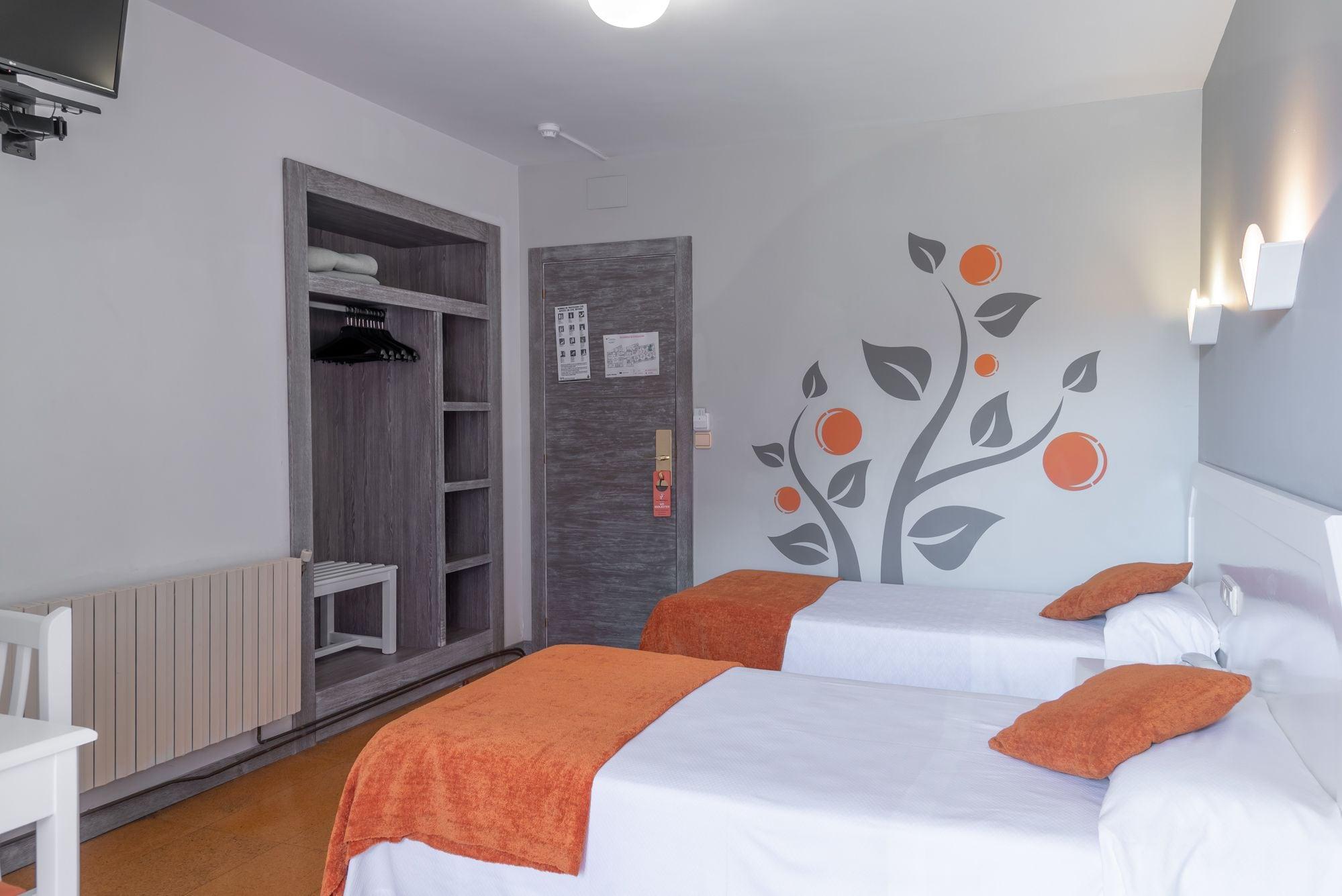 Hotel Los Naranjos A Revolta Extérieur photo