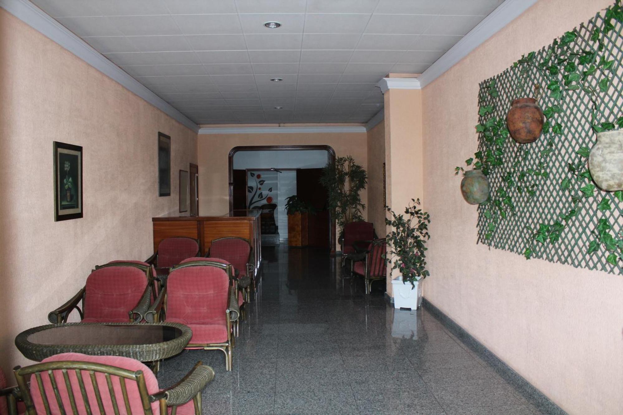 Hotel Los Naranjos A Revolta Extérieur photo